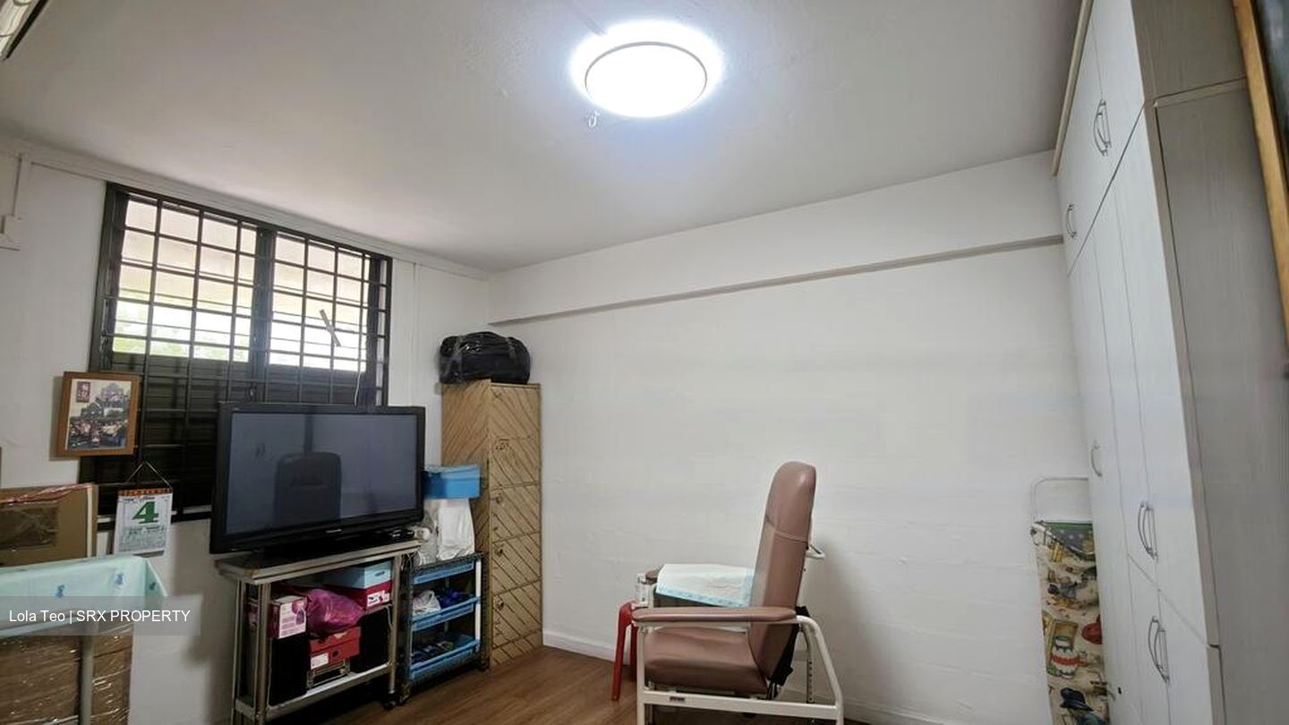 Blk 97 Crescent View (Queenstown), HDB 3 Rooms #469699041